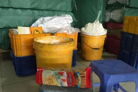 Giật mình trước sai phạm tại cơ sở sản xuất bánh trung thu ở La Phù