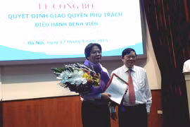 Ông Trần Bình Giang điều hành Bệnh viện Việt Đức