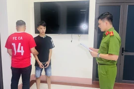 Mua iPhone Pro Max giá rẻ qua Facebook, nhiều người sập bẫy lừa đảo