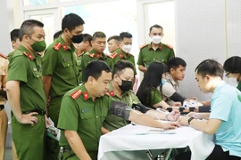 Lan tỏa hành trình "Giọt máu nghĩa tình vì đồng đội thân yêu"