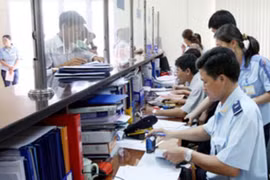 Công bố danh mục hàng hóa, rút ngắn thời gian thông quan