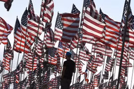 Nước Mỹ tưởng niệm 15 năm vụ khủng bố 11-9