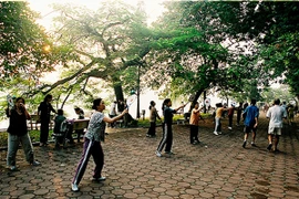 Giảm cân bằng giấm: Phản khoa học, rước bệnh vào thân