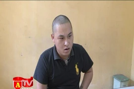 Không nối lại được tình xưa, quay sang cướp tài sản của người yêu cũ