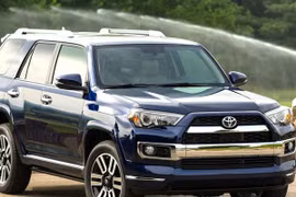 Phát hiện tổng công ty Nhà nước "vung tiền" mua xe sang vượt tiêu chuẩn