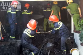 Chủ vắng nhà, "bà hỏa" thiêu rụi kho hàng