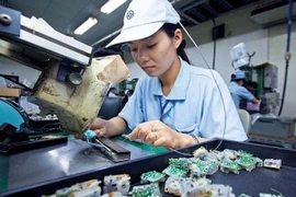 Sửa luật vì người lao động