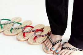 Những tác hại không ngờ từ dép xỏ ngón 