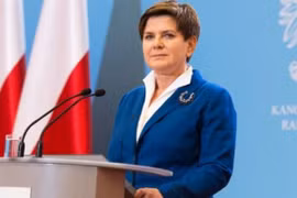 Thủ tướng Ba Lan bất ngờ bị tai nạn giao thông