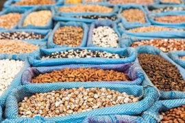 Người Mỹ uống ít soda, ăn nhiều ngũ cốc và các loại hạt