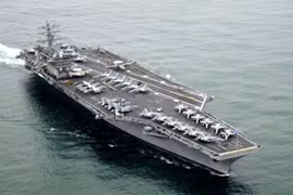 Vũ khí tối tân, gây sốc - Phần II (2): B52, tàu sân bay Nimitz và B2 - siêu máy bay ném bom tàng hình