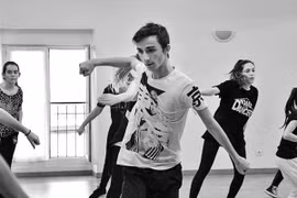 Cùng nhảy jazz theo phong cách đường phố