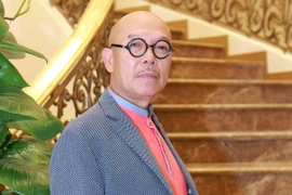 Họa sĩ Thành Chương chấm thi Hoa hậu