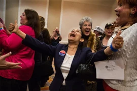 Bầu cử Mỹ năm 2016: Tỷ phú Donald Trump giành chiến thắng thứ ba liên tiếp