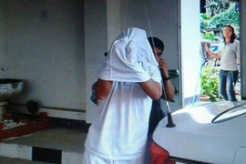 Giết vợ dã man vì ghen tuông với tin nhắn của trai lạ