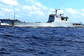 Phản đối việc tàu chiến Trung Quốc ngăn cản tàu tiếp tế Việt Nam trên Biển Đông