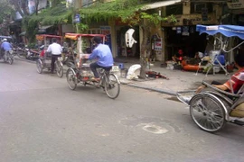 Hà Nội: Xe xích lô chỉ được chở khách du lịch