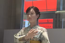 Robot chỉ dẫn bán hàng