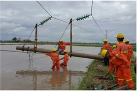Sau bão số 1: Hệ thống điện mới được hơn 90%