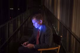 Dùng Facebook để ngăn IS tuyển quân