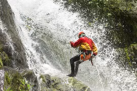 Quản lý du lịch mạo hiểm: Không để thành du lịch... rủi ro