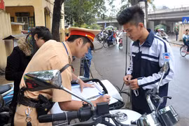 Chế tài để học sinh không "nhờn" Luật Giao thông