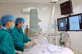 Bệnh viện Hà Nội "hút khách" nhờ dịch vụ y tế kỹ thuật cao