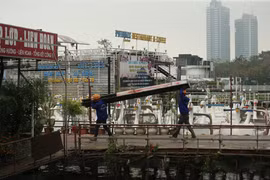 Quyết trả lại không gian thông thoáng cho hồ Tây