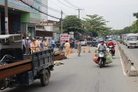 Va chạm với xe ba gác, người đi xe máy tử vong