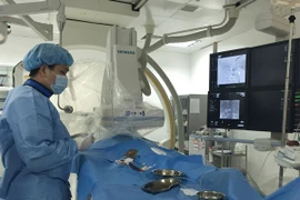 Chữa xơ gan bằng… tế bào gốc