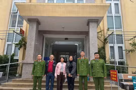 Công an xã Quảng Bị hỗ trợ trao trả người dân hơn 2 tỷ đồng chuyển nhầm vào tài khoản