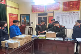 Triệt phá đường dây sản xuất, mua bán giấy tờ giả