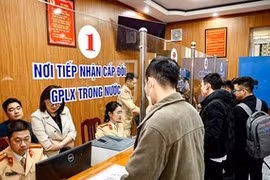 Chi tiết 32 địa điểm tiếp nhận hồ sơ cấp đổi giấy phép lái xe tại Hà Nội