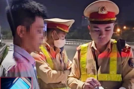 Liên tiếp phát hiện lái xe vi phạm nồng độ cồn, dương tính chất ma tuý trong đêm 