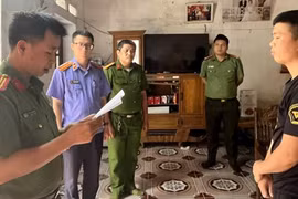  Khởi tố 8 đối tượng chế tạo, mua bán trái phép vũ khí quân dụng