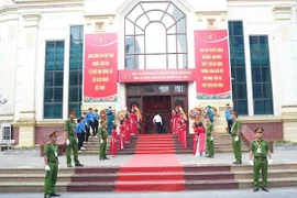 Hoàn thành xuất sắc nhiệm vụ bảo vệ an toàn Đại hội Đảng bộ phường Láng