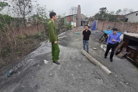 Xác minh dấu hiệu phạm tội "gây ô nhiễm môi trường" của chủ lò sản xuất nhôm