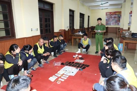 Công an tỉnh Ninh Bình triệt phá sới bạc, bắt giữ 21 đối tượng