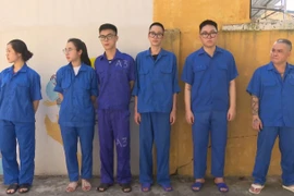 Nhóm đối tượng thuê chung cư cao cấp để tổ chức "tiệc bay lắc"