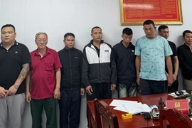 Khởi tố 12 đối tượng trong đường dây khai thác cát trái phép quy mô lớn