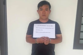 Giả là nhân viên ngân hàng để lừa đảo chiếm đoạt gần 700 triệu đồng 