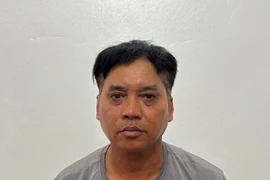 Phóng hỏa đốt máy xúc vì mâu thuẫn cá nhân