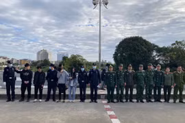  Trục xuất 9 công dân Trung Quốc nhập cảnh trái phép vào Việt Nam