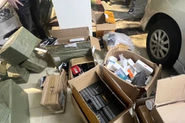 Cận cảnh kho thuốc lá điện tử trị giá 40 tỷ đồng vừa bị Công an Hà Nội phát hiện