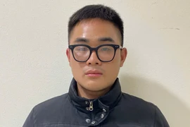 Triệu tập đối tượng hành hung người bất tỉnh tại phố Xốm