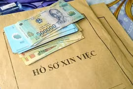 Điều tra vụ lừa đảo chiếm đoạt tài sản với thủ đoạn xin việc làm