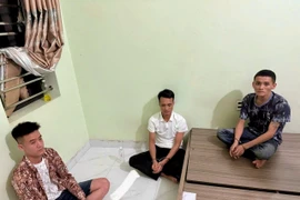 Bắt 4 đối tượng tổ chức sử dụng, mua bán trái phép chất ma túy