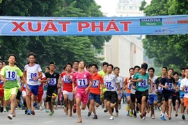 Phát động giải chạy Vì hòa bình năm 2016