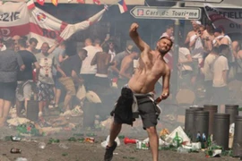 6 CĐV Anh phải ngồi tù