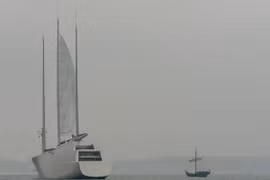 Siêu du thuyền của tỷ phú Nga lộ diện